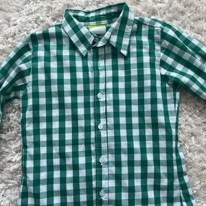 NWT, Boy’s Button Down Shirt, size 5, Green and White